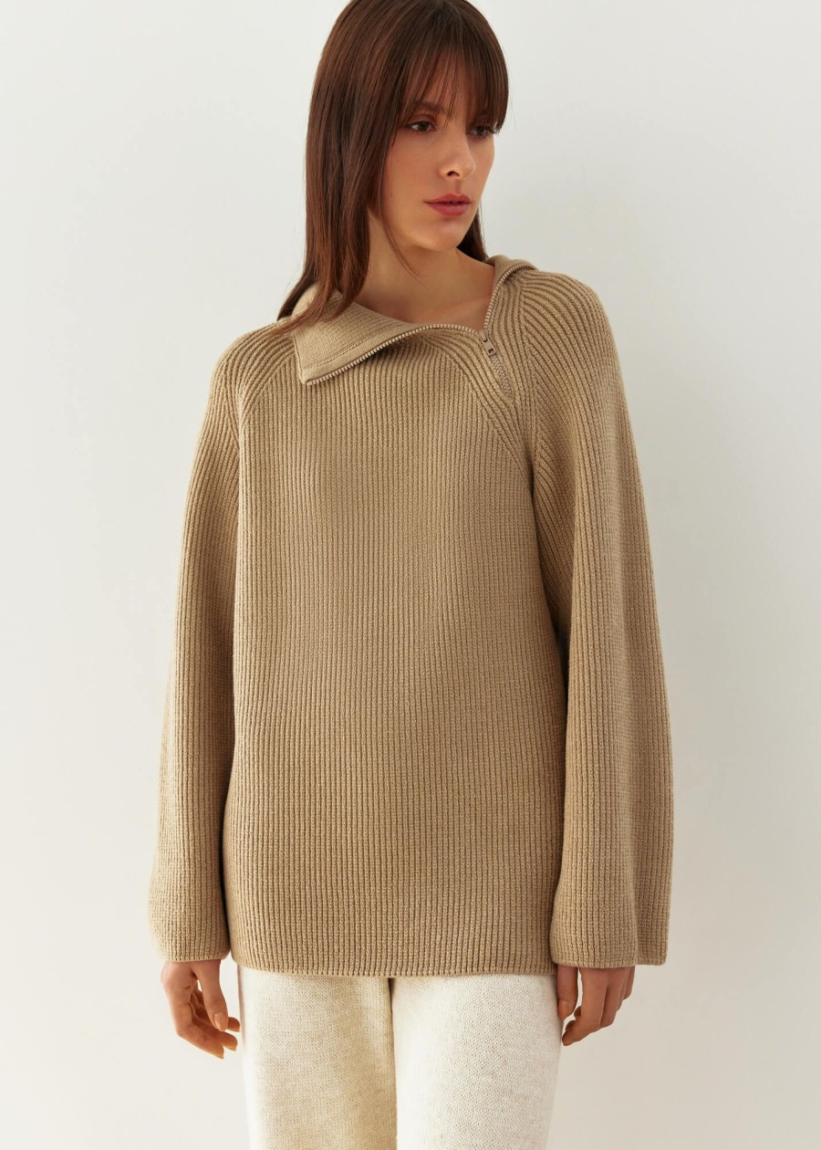 Women 25 UNION | High Neck Sweater With A Zipper Odion Beige