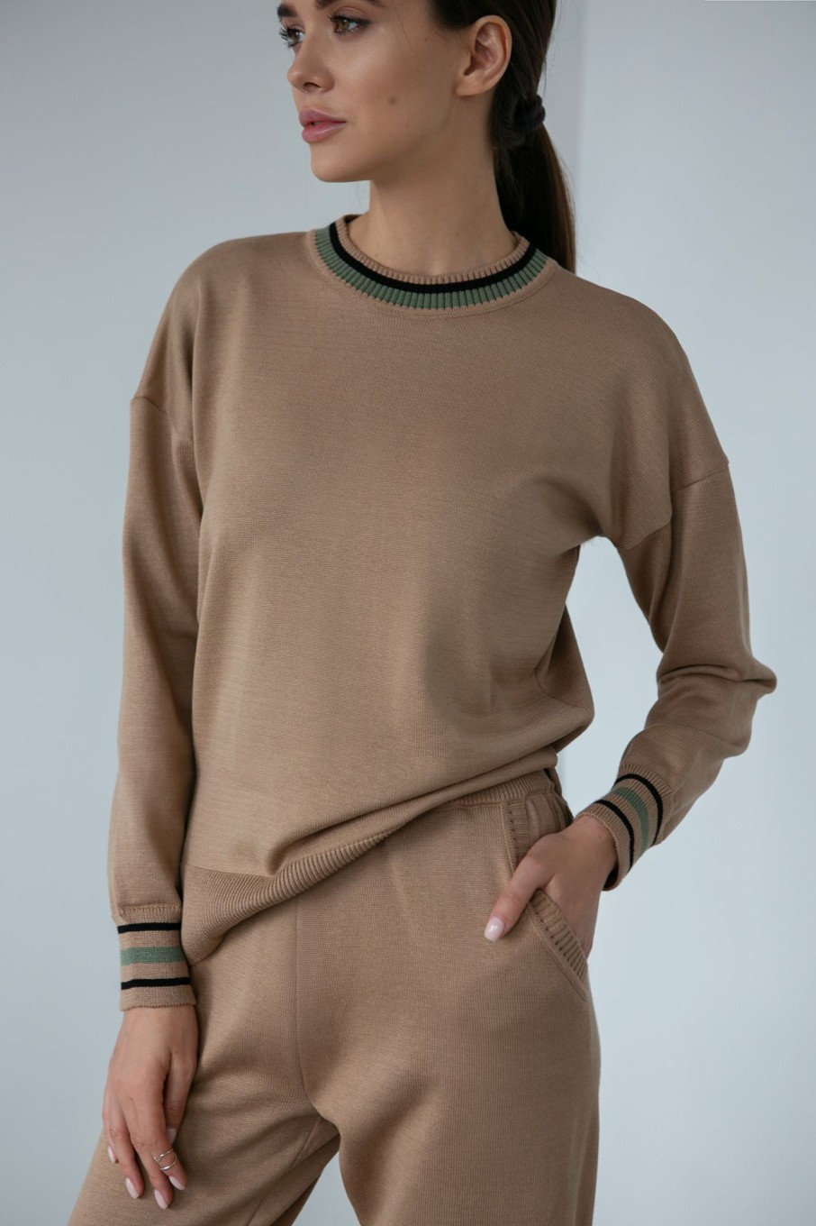 Women 25 UNION | Jumper With Colored Cuffs And Neck Caramel