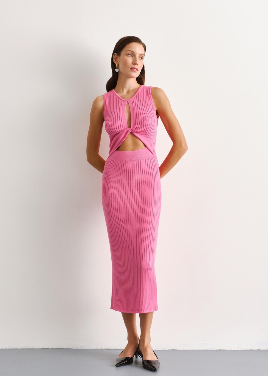 Women 25 UNION | Dress With A Twist On The Chest Sleeveless Raspberry