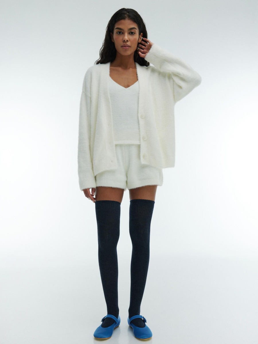 Women 25 UNION | A Suit Of T-Shirt, Shorts And Cardigan Made Of Fluffy Yarn Home Milk