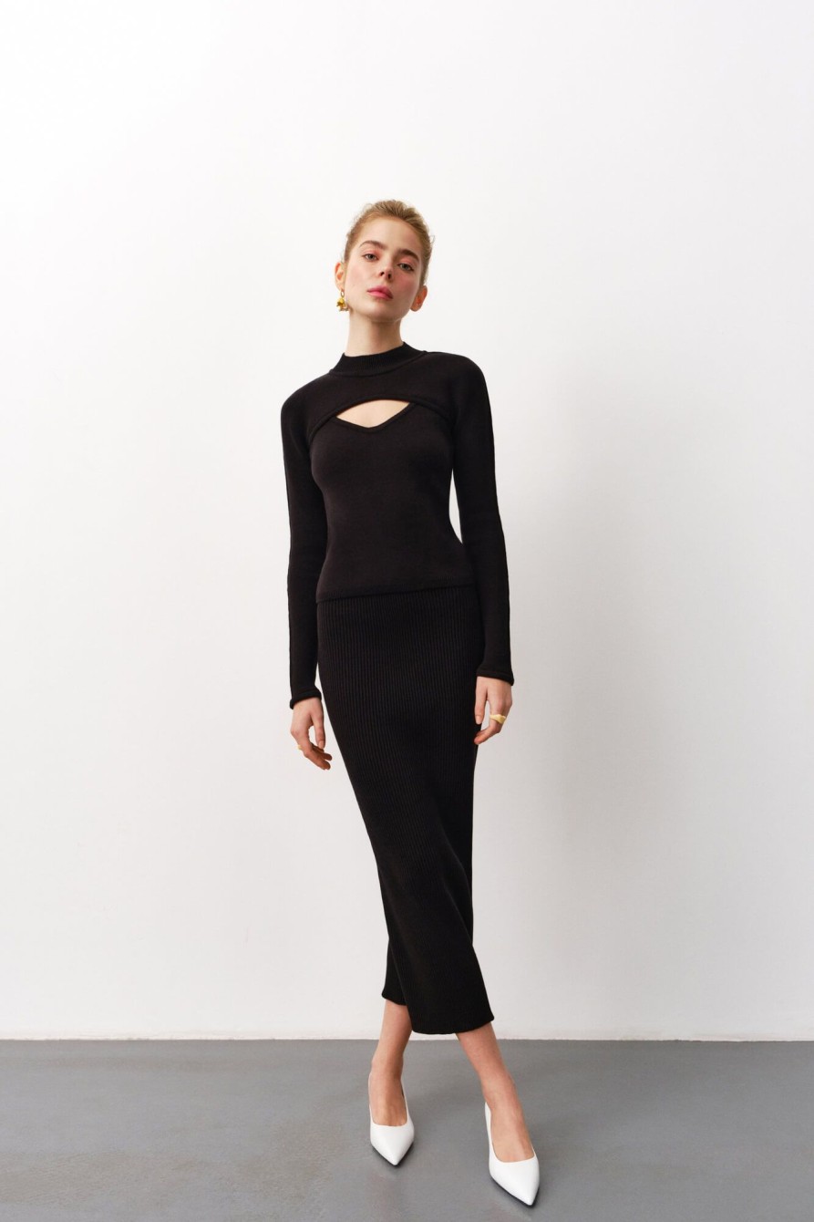 Women 25 UNION | Sleeves Are An Element Of The Look Black