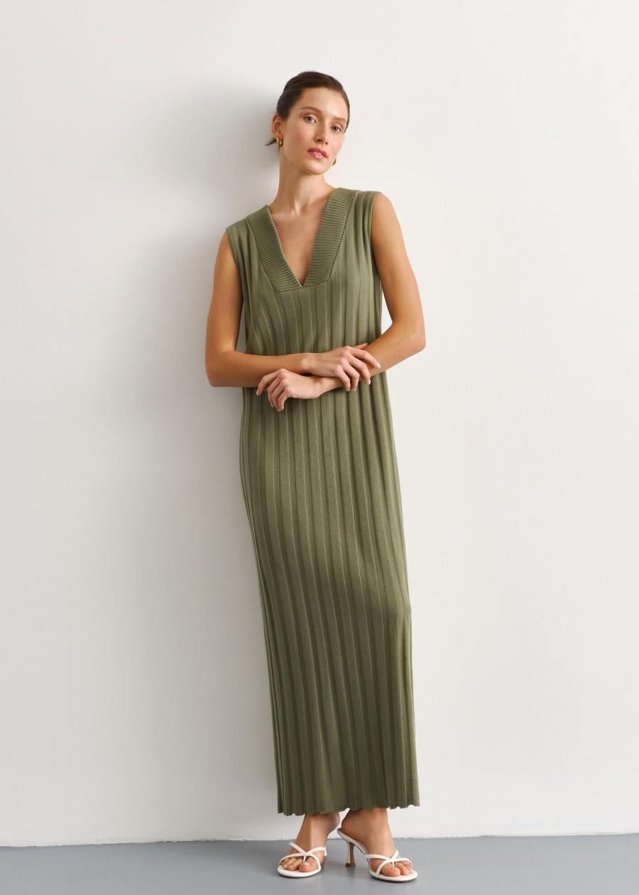 Women 25 UNION | Dress Naturel With A Triangular Neckline Dark Olive