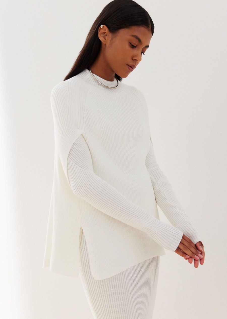 Women 25 UNION | Cape Made Of Knitted Textured Jersey Milk