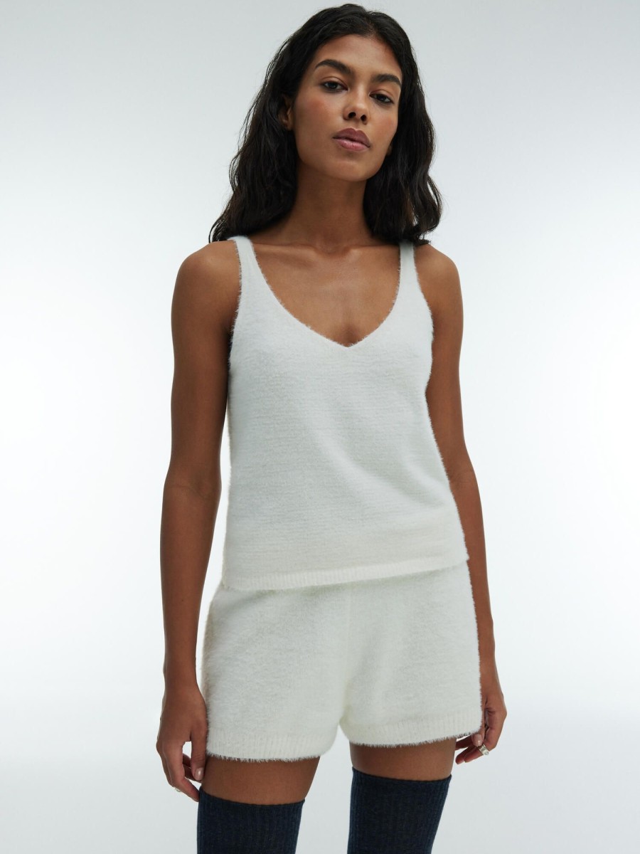 Women 25 UNION | T-Shirt Made Of Fluffy Yarn Home Milk