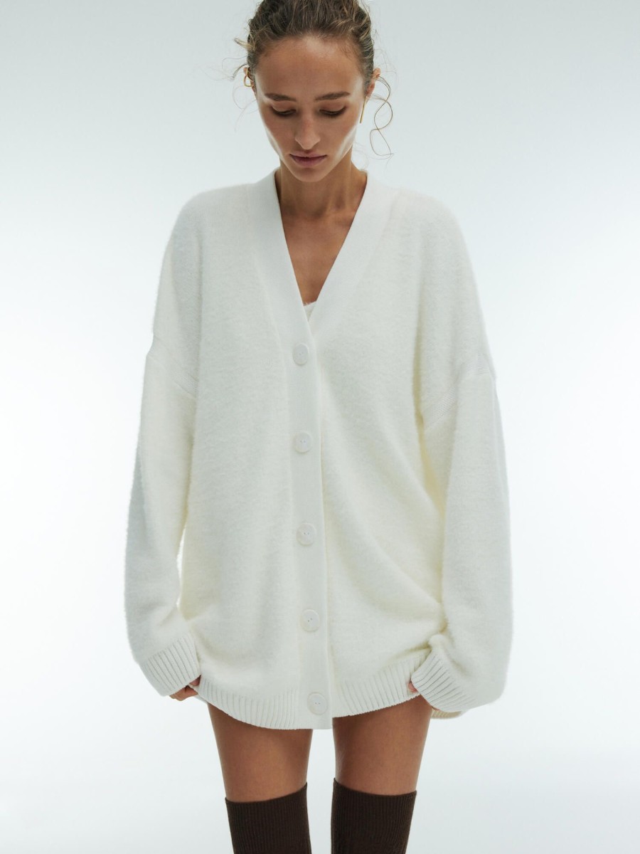 Women 25 UNION | Oversized Cardigan Made Of Fluffy Yarn With Knitted Inserts Hanni Milk