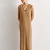 Women 25 UNION | Dress Naturel With A Triangular Neckline Caramel