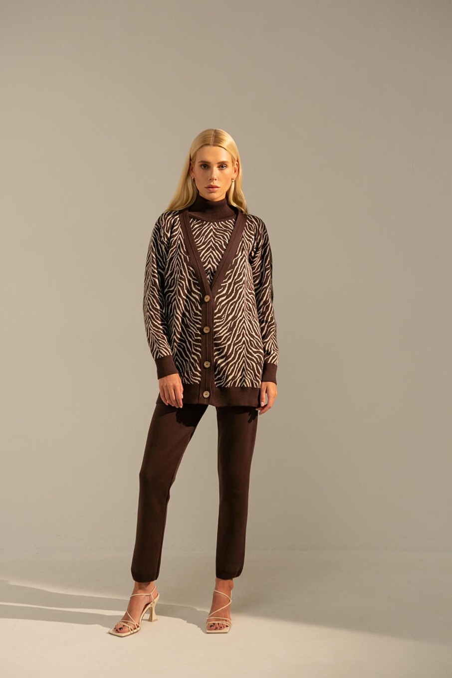 Women 25 UNION | Top With An Animalistic Print Chocolate