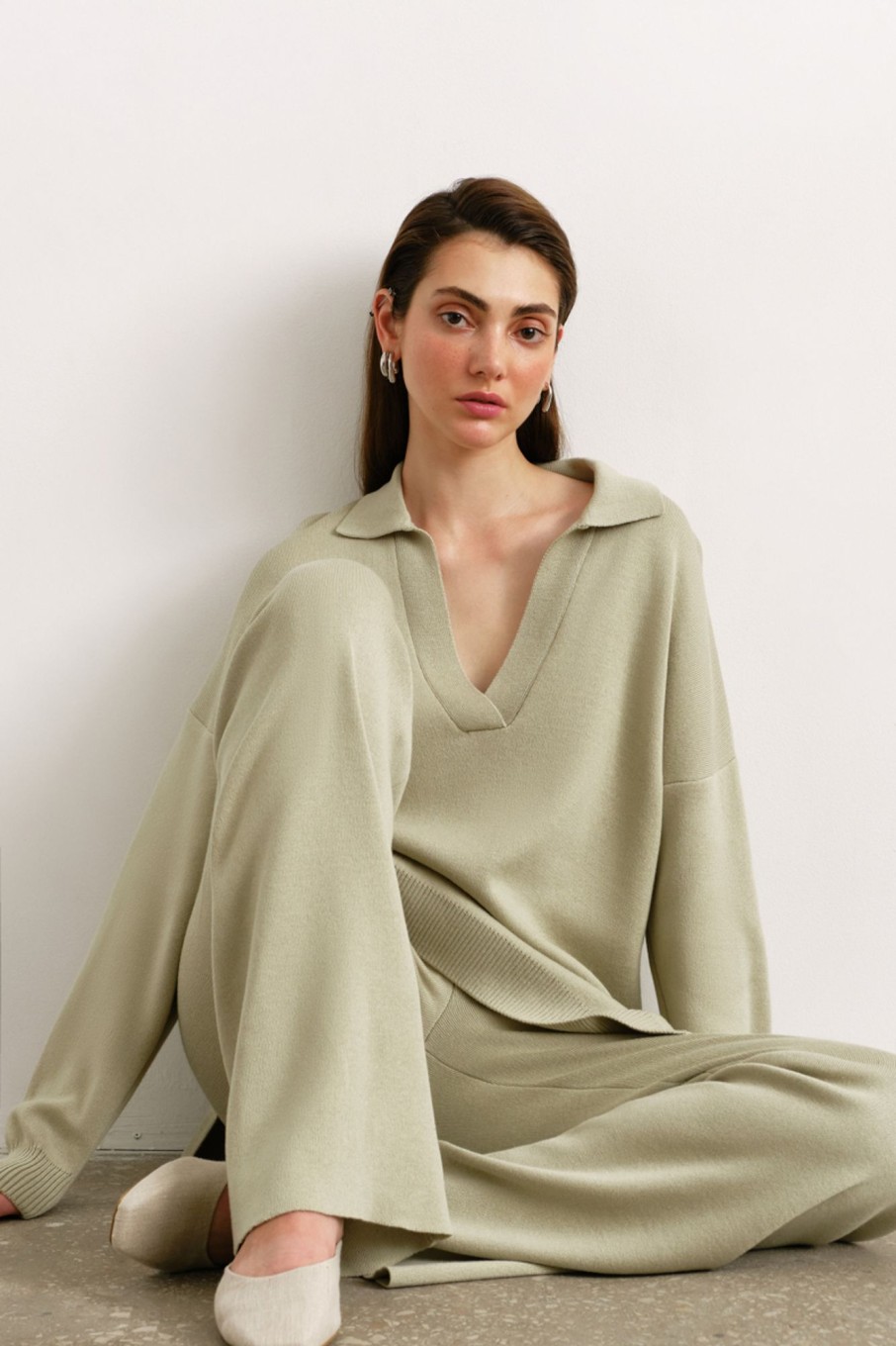 Women 25 UNION | Oversized Polo Jumper Light Olive