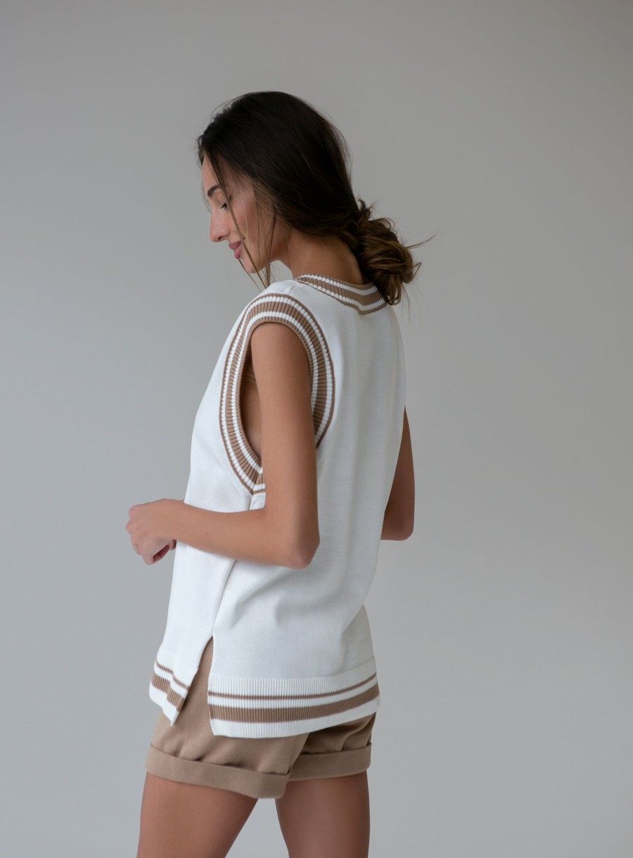 Women 25 UNION | Vest With Colored Cuffs Milk + Caramel